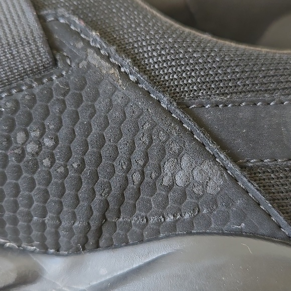 FILA Black Slip-On Cross-Strap Sneakers - Picture 13 of 14